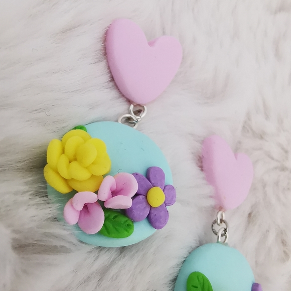 Handmade Polymer Clay Earring - Picture 2 of 5